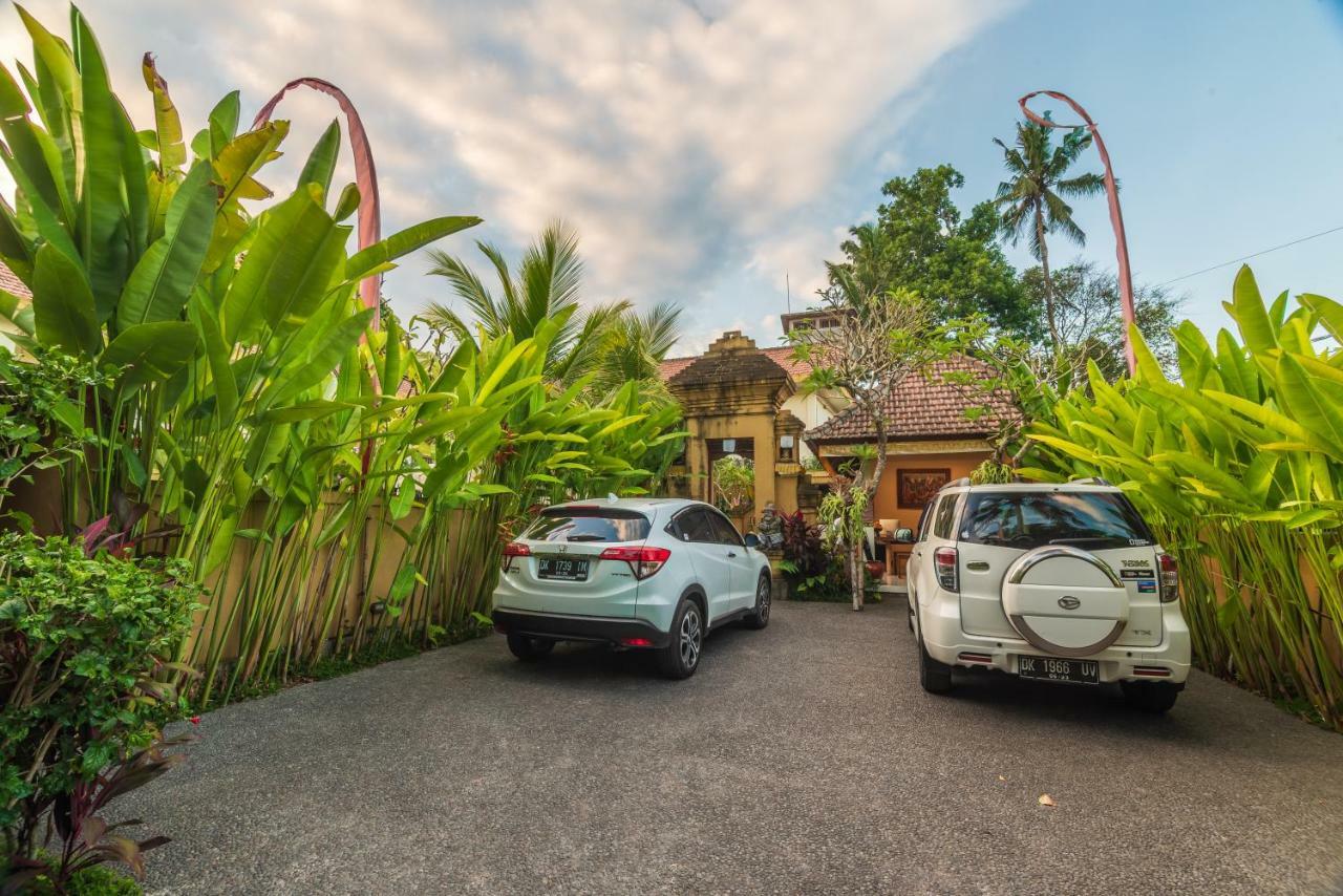 Hotel Swahita Ubud Extérieur photo